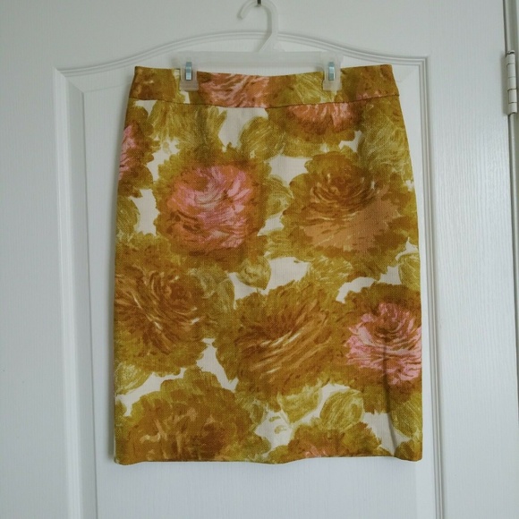 Talbots Dresses & Skirts - Talbots Skirt 8 Lime Green Pink Gold Floral Tweed